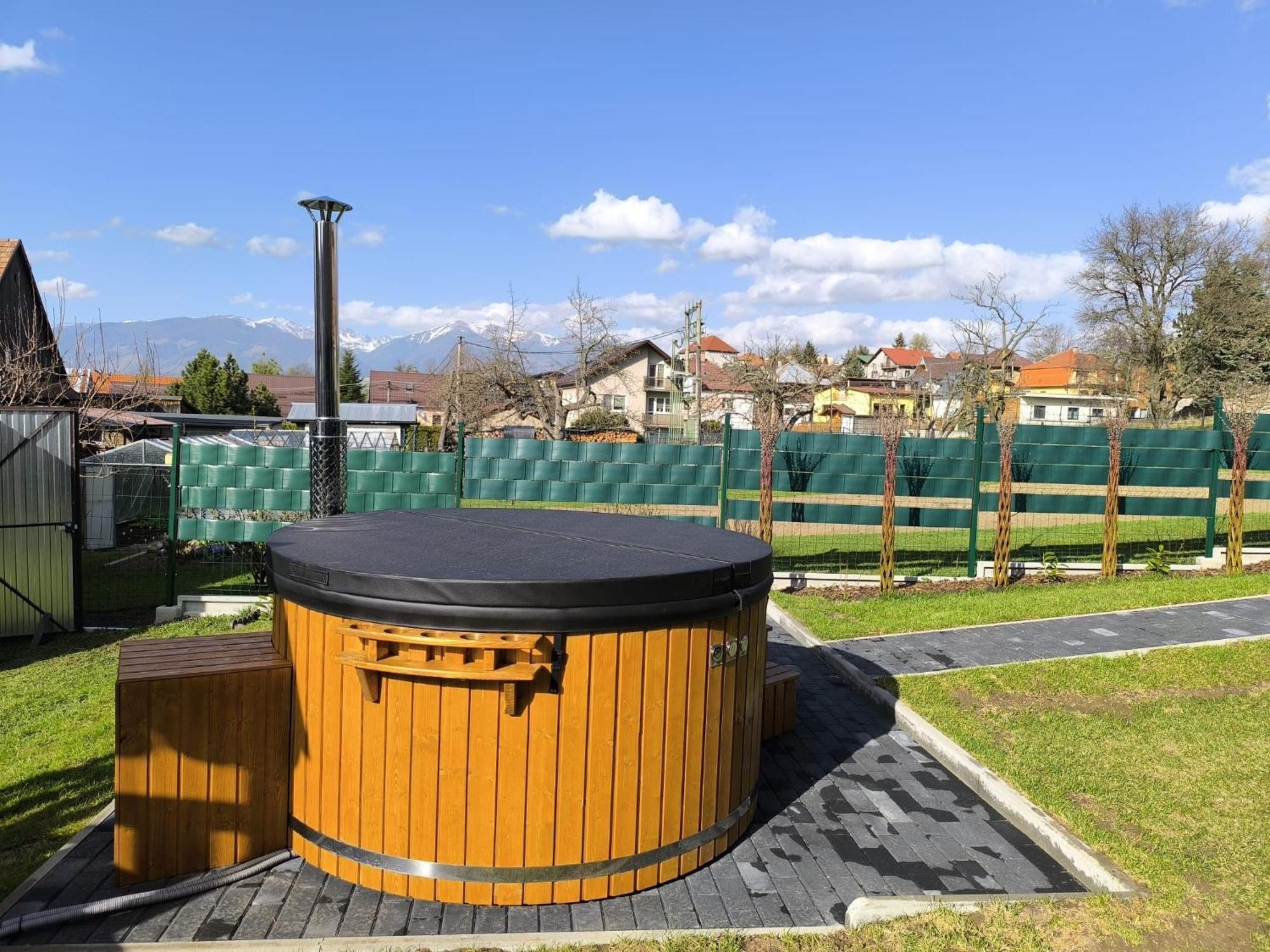 Chata Zavazka Závažná Poruba Kültér fotó